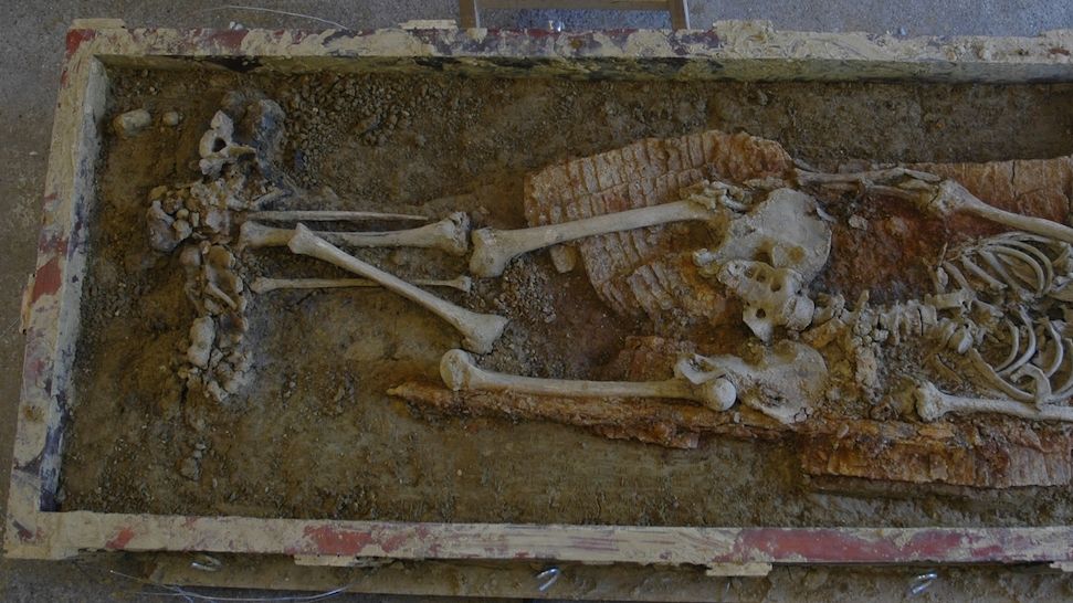 Archeologové objevili ve Šlapanicích pravěké pohřebiště, ve Znojmě pozůstatky chrámů